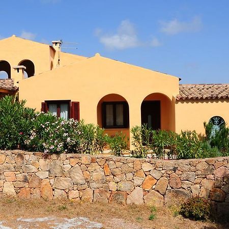 Villa Geron San Teodoro  Exterior foto