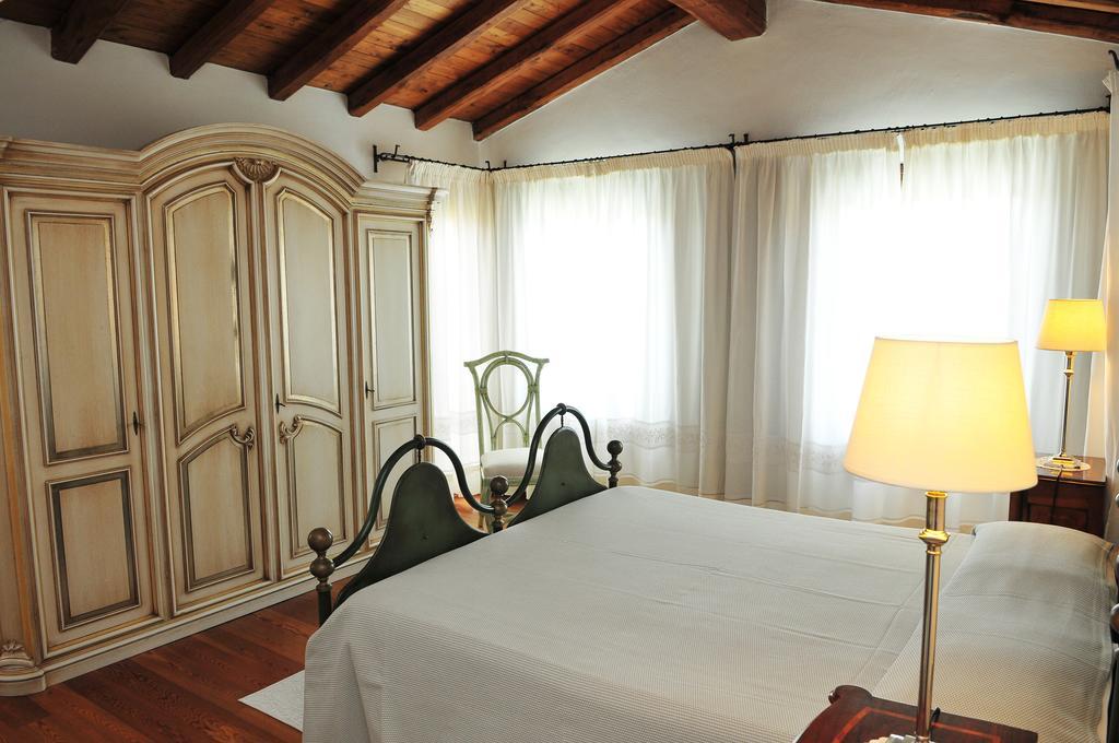 Villa Geron San Teodoro  Zimmer foto